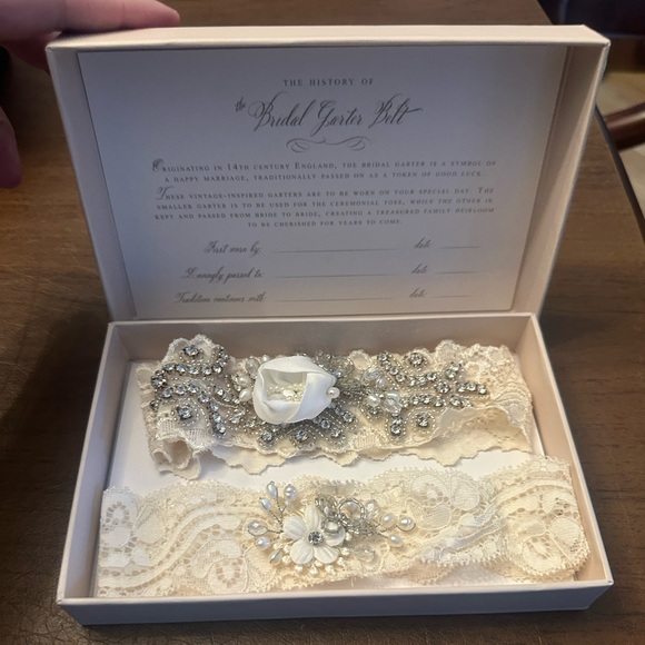 Accessories - Elegant Bridal Garter Set with Lace and Pearl Details